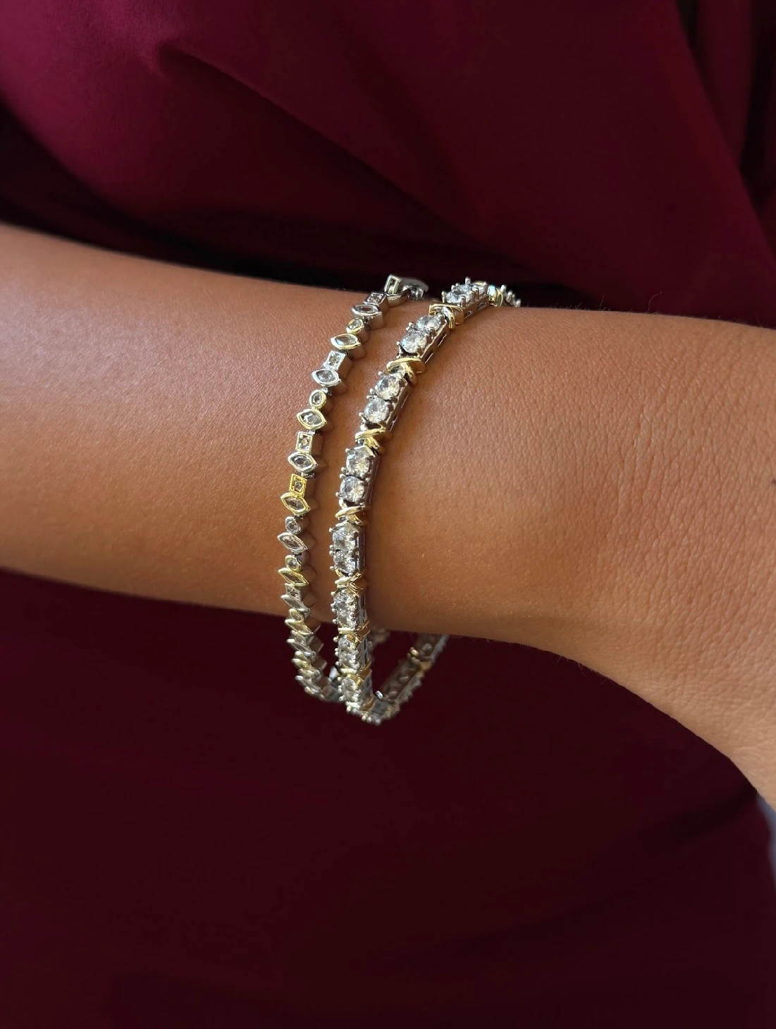 image_1950-258.webp Özel Seri Silver Tone Asimetrik Taşlı Bileklik - Görsel 1